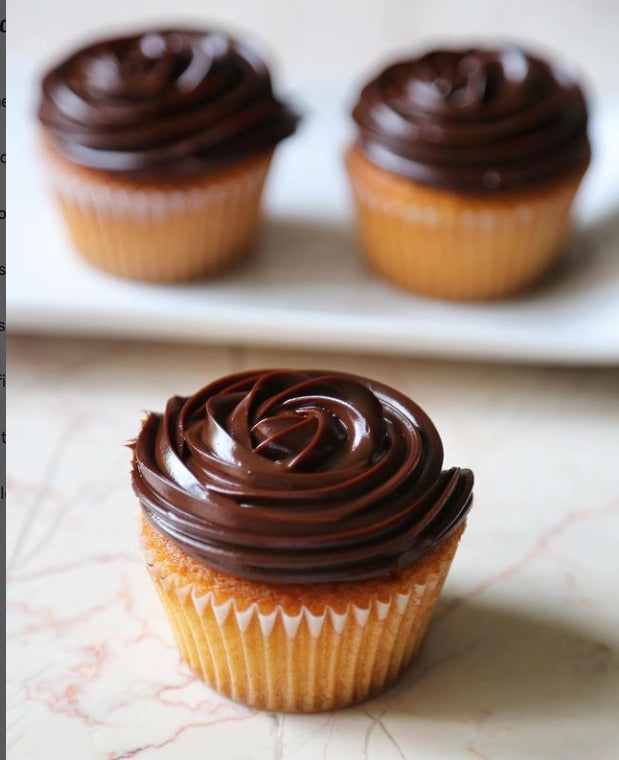White Chocolate Cupcake with Chocolate Frosting